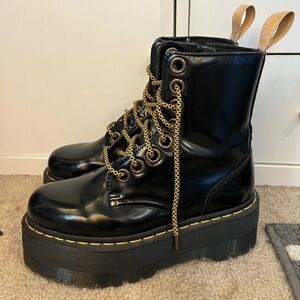 Doc Marten Jadon Boots Size 7 Women’s